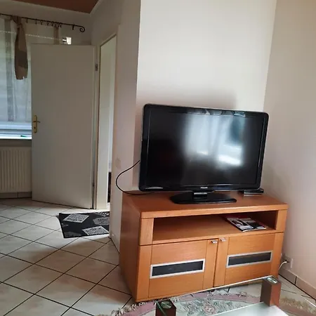 Ferienwohnung In Ruhiger Lage דירה אאכן